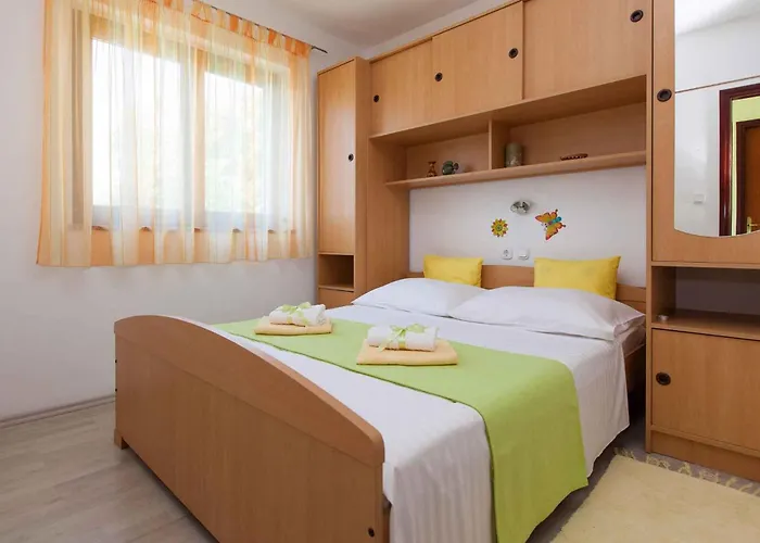 In 13934 Appartement Jadranovo