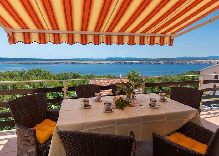 Appartement In 13934 Jadranovo